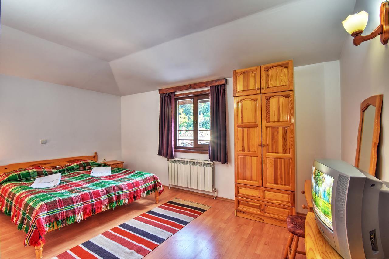 Hotel Kalina Shiroka Luka  Luaran gambar