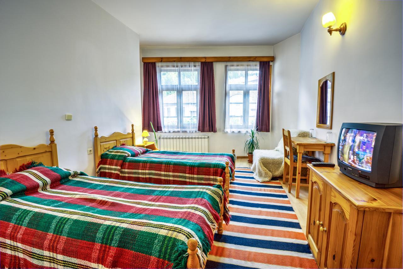 Hotel Kalina Shiroka Luka  Luaran gambar